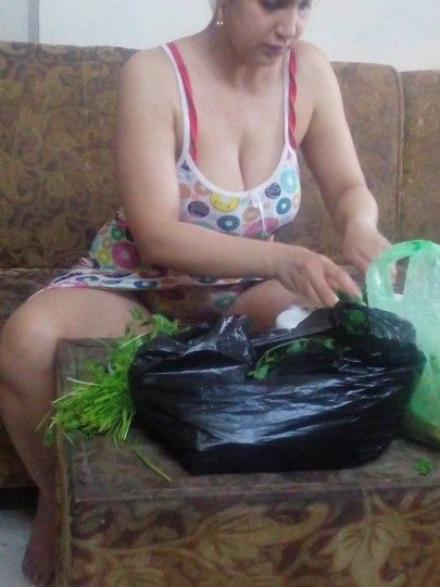 Viral Yandex Tante Binor Cantik Pemilik Hotel dan Restauran Surabaya Indonesia Service Client